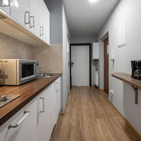 Rentplanet - Antalowka Apartamento *